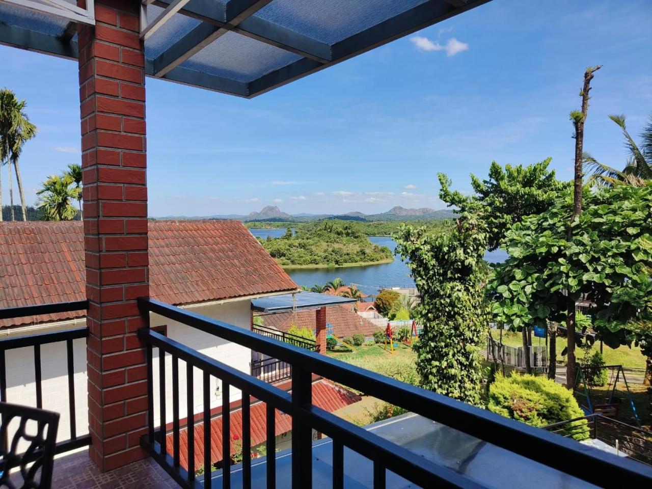 Karapuzha Water Scapes Hotell Wayanad Exteriör bild