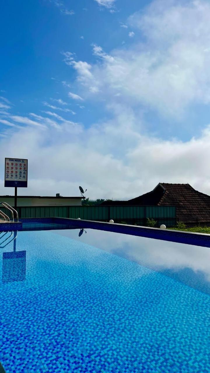 Karapuzha Water Scapes Hotell Wayanad Exteriör bild