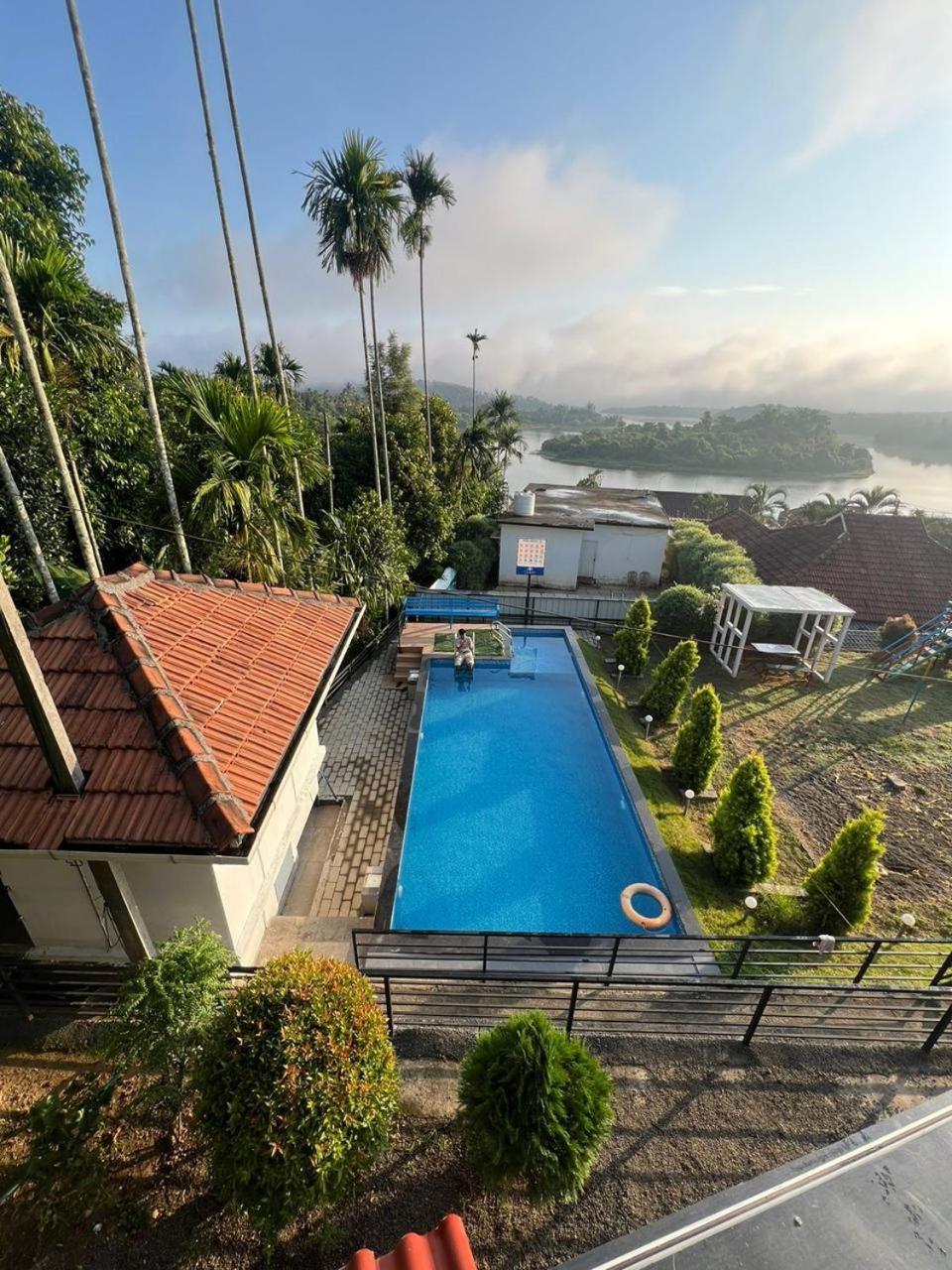 Karapuzha Water Scapes Hotell Wayanad Exteriör bild